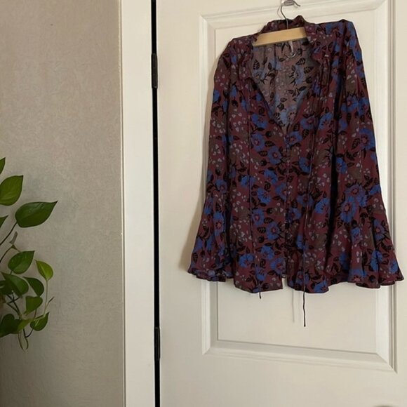 Free People Magic Mystery Tunic Floral Bell Sleeve Blouse - Picture 2 of 10